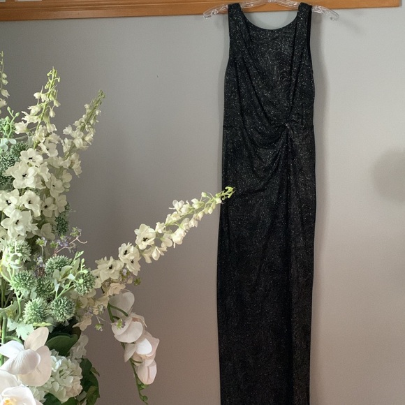 Gathered Swirl-Pattern Sparkle Calvin Klein Gown - Picture 7 of 11